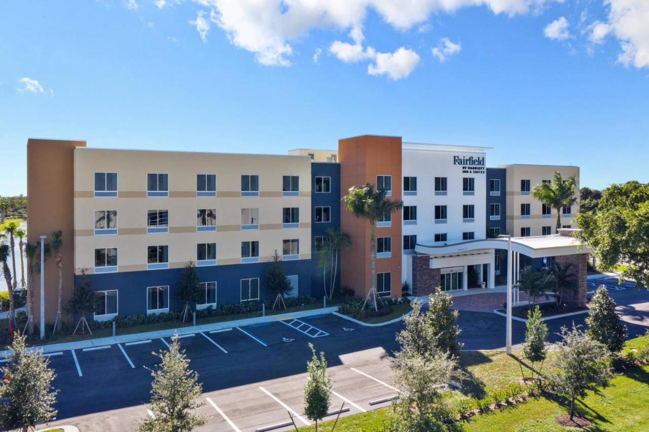 Fairfield By Marriott Inn & Suites Deerfield Beach Boca Raton Exterior photo