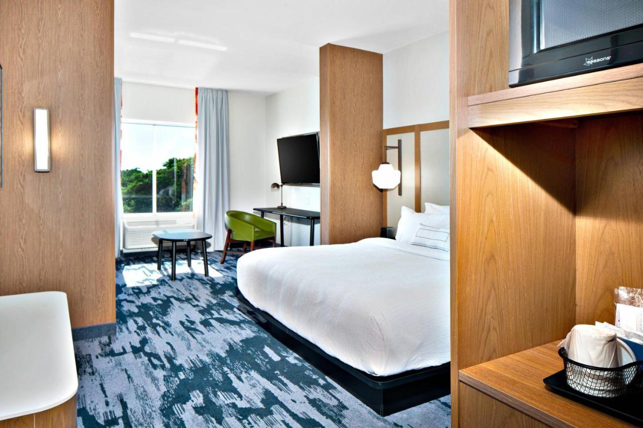 Fairfield By Marriott Inn & Suites Deerfield Beach Boca Raton Exterior photo